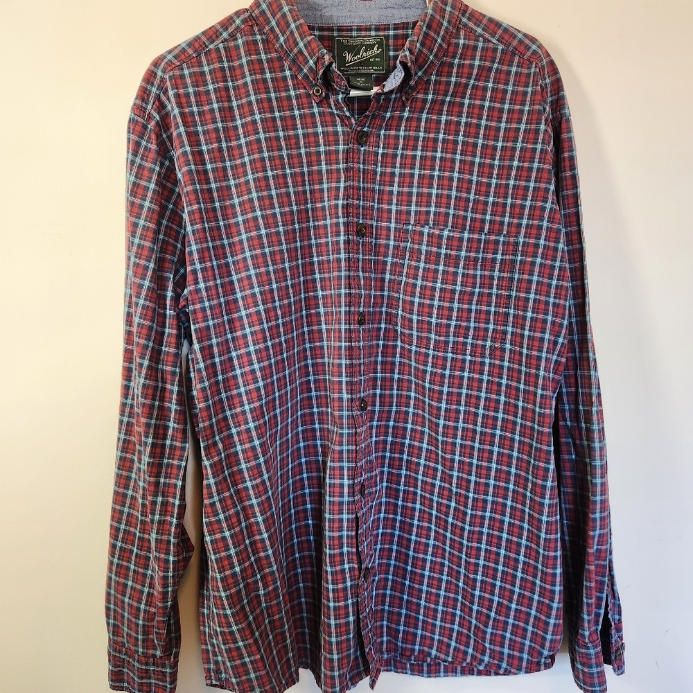 Woolrich Men’s XL Plaid Button Down Shirt – 100% Cotton, Classic Fit